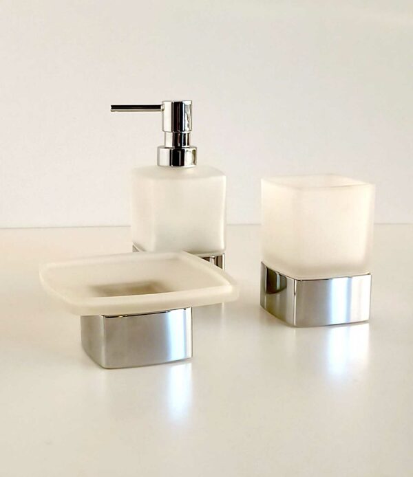 Set accessori bagno Loung cromo/vetro 3pz. - immagine 2