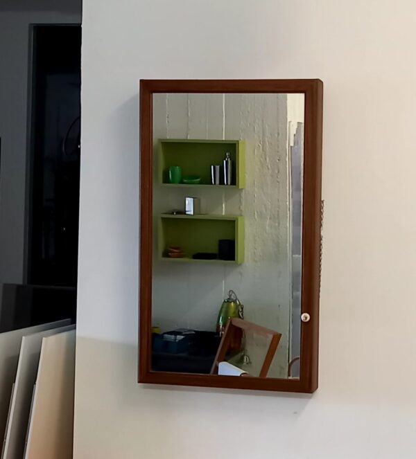 Specchio contenitore 61-2 noce