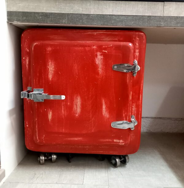 Mobile contenitore basso Elegant rosso