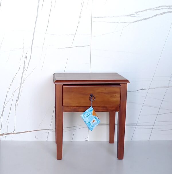 Sgabello K-21 con cassetto noce